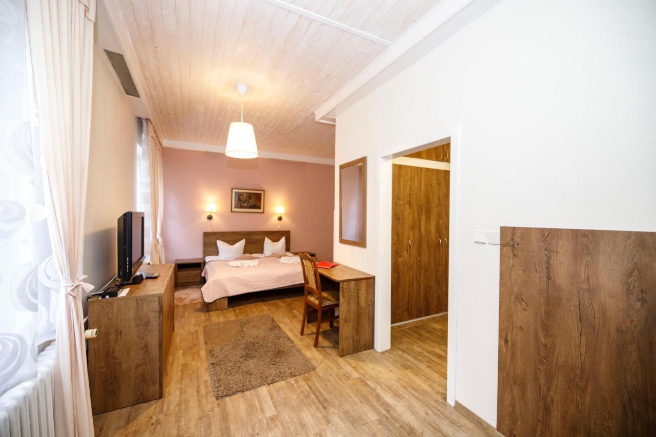 Hotel Dzban Karlova Studánka Dış mekan fotoğraf